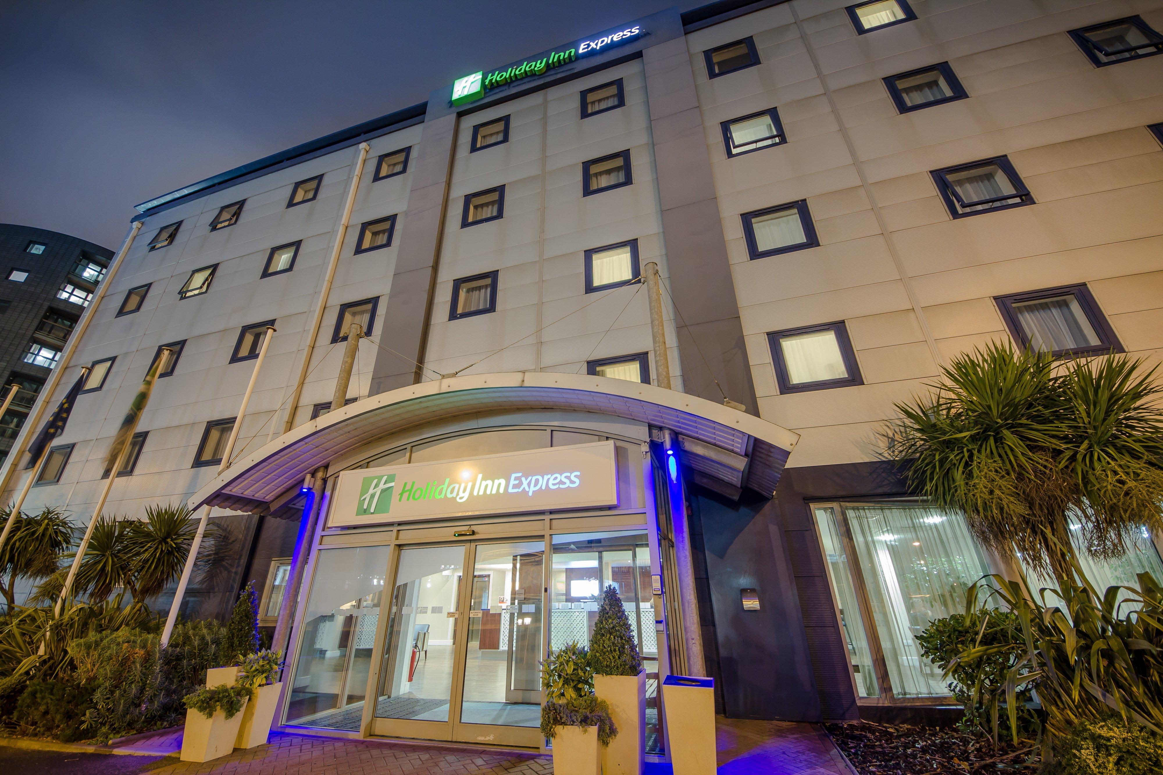 Holiday Inn Express Royal Docks By Ihg London Luaran gambar