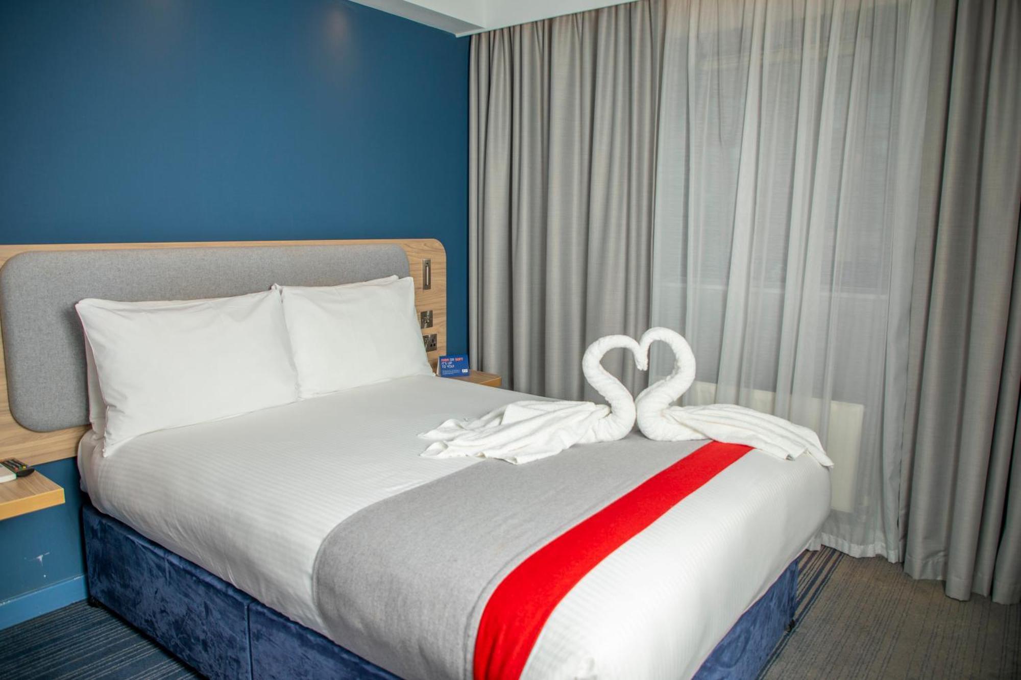 Holiday Inn Express Royal Docks By Ihg London Luaran gambar