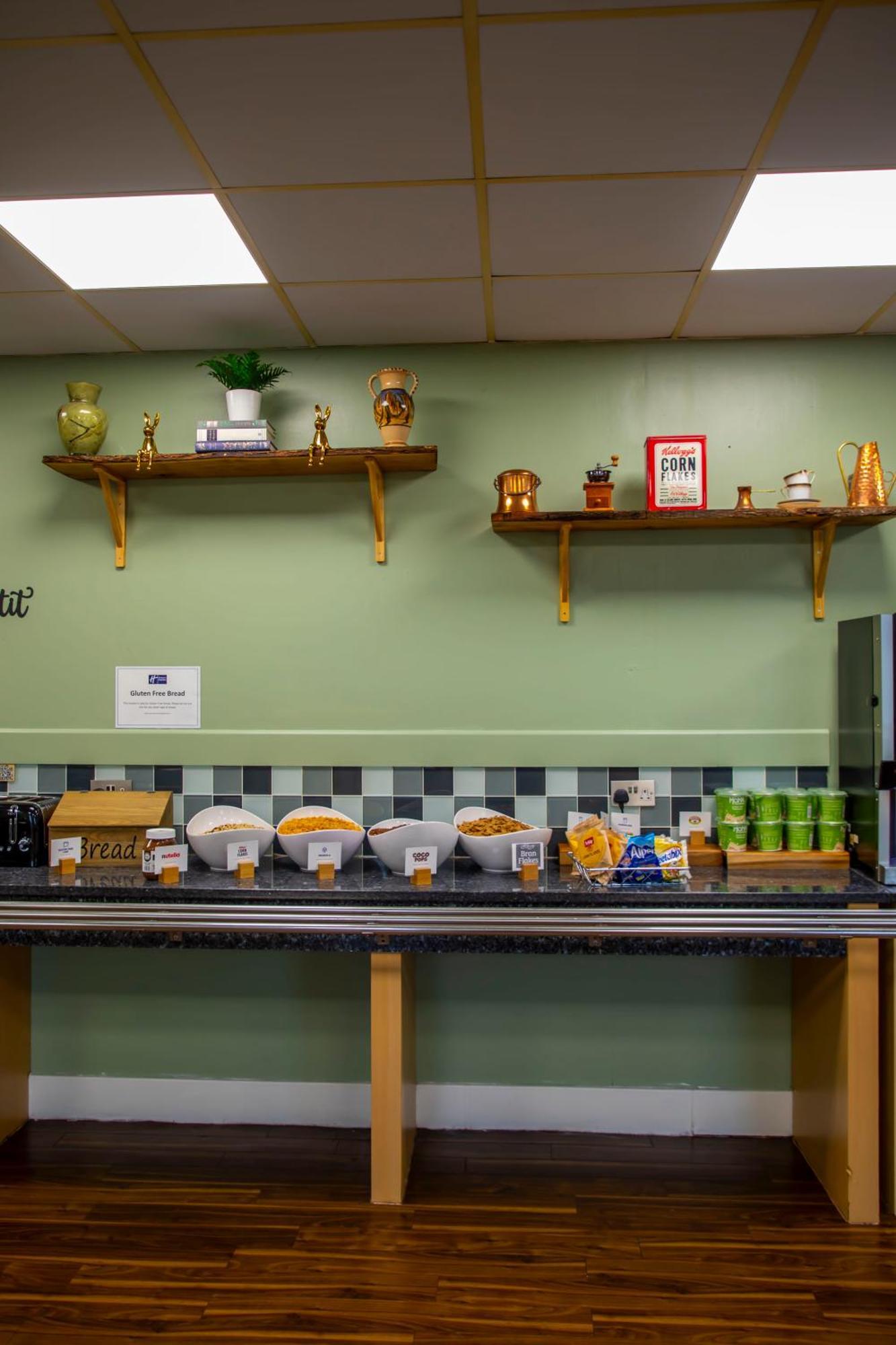 Holiday Inn Express Royal Docks By Ihg London Luaran gambar