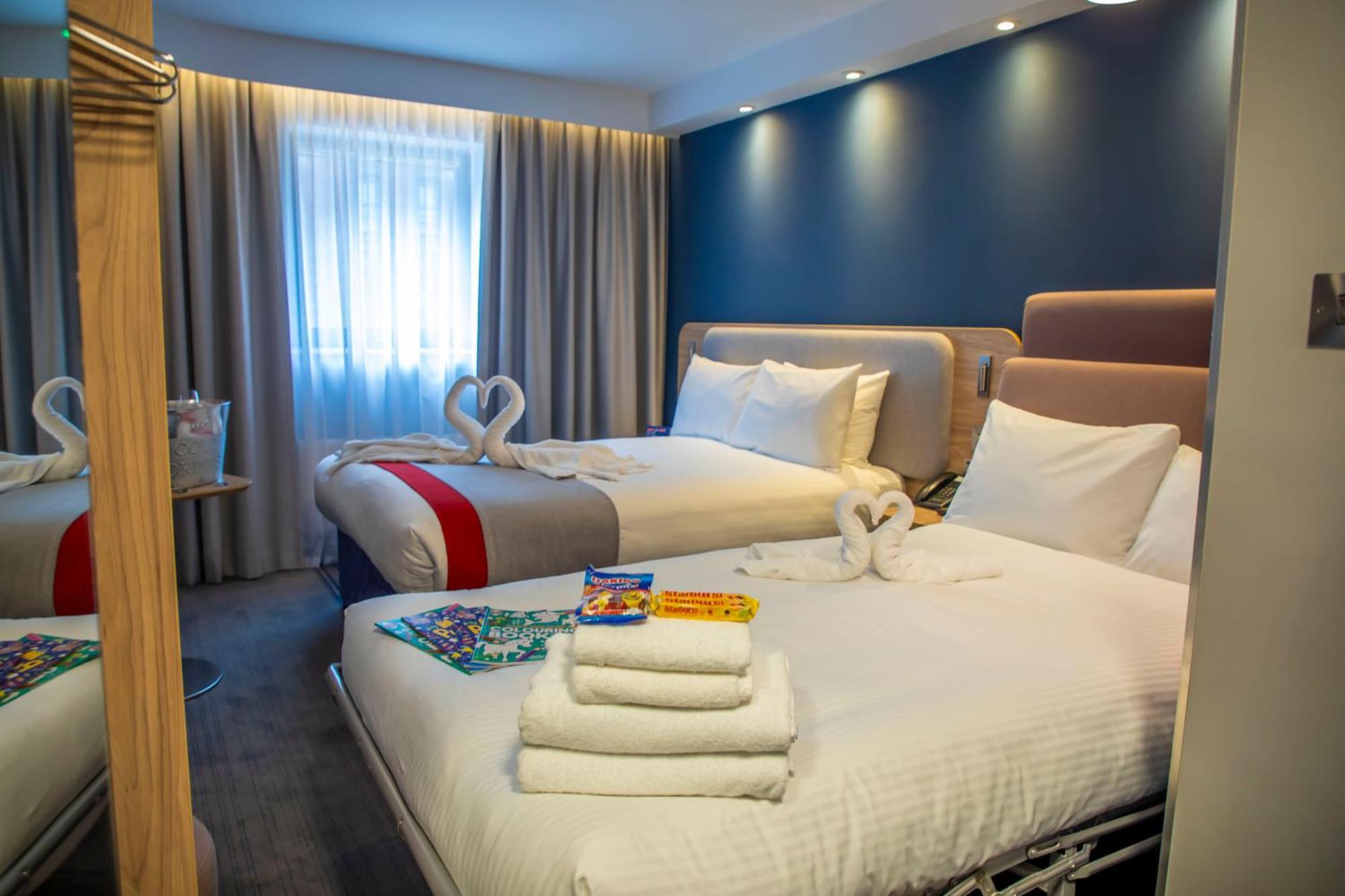 Holiday Inn Express Royal Docks By Ihg London Luaran gambar