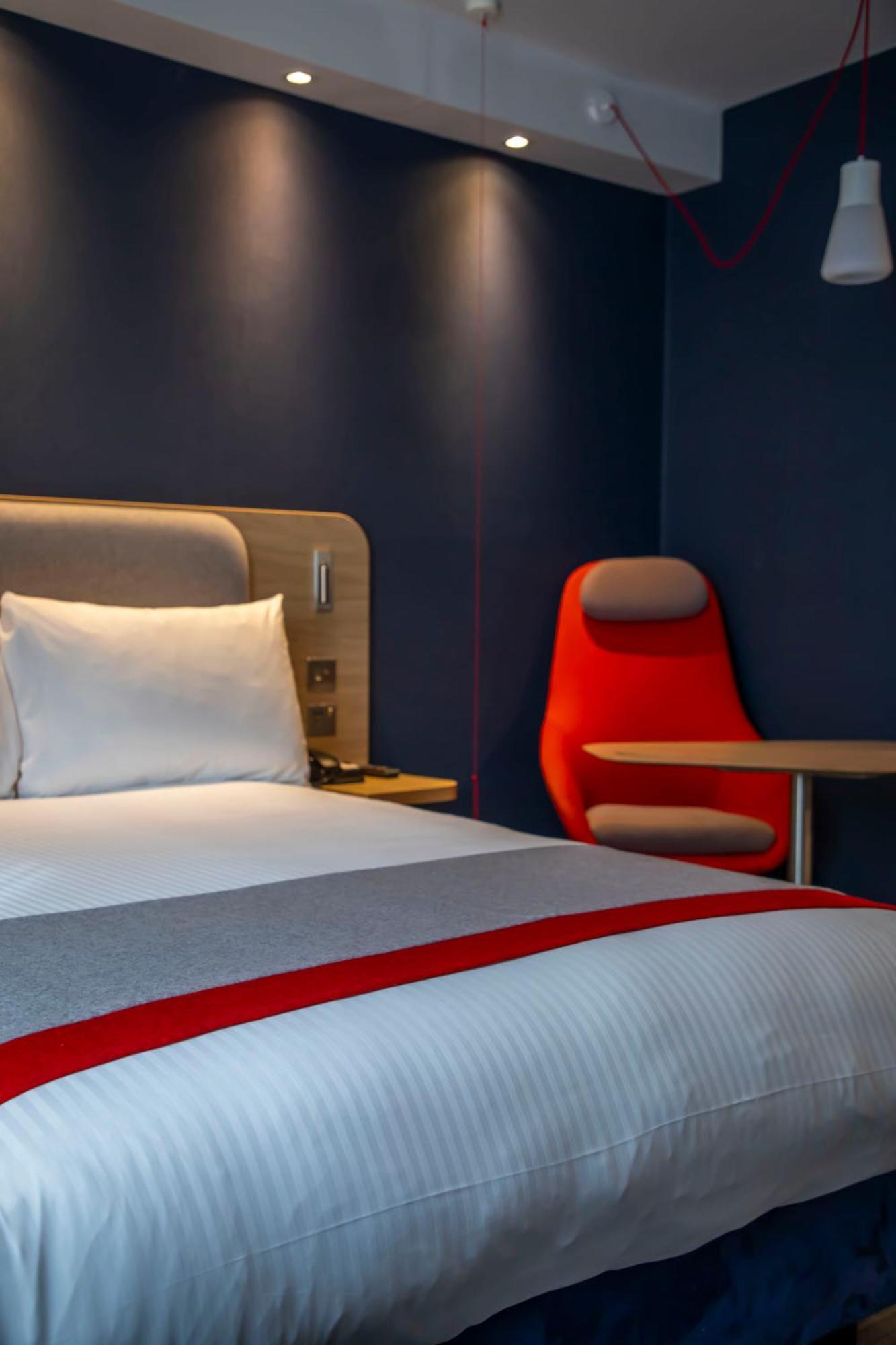 Holiday Inn Express Royal Docks By Ihg London Luaran gambar