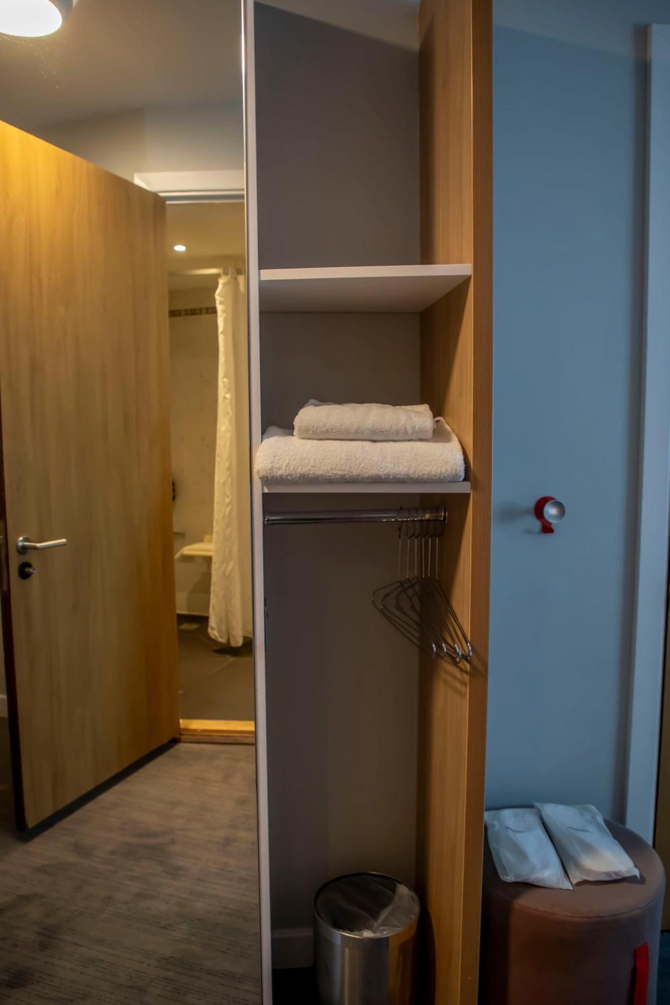 Holiday Inn Express Royal Docks By Ihg London Luaran gambar